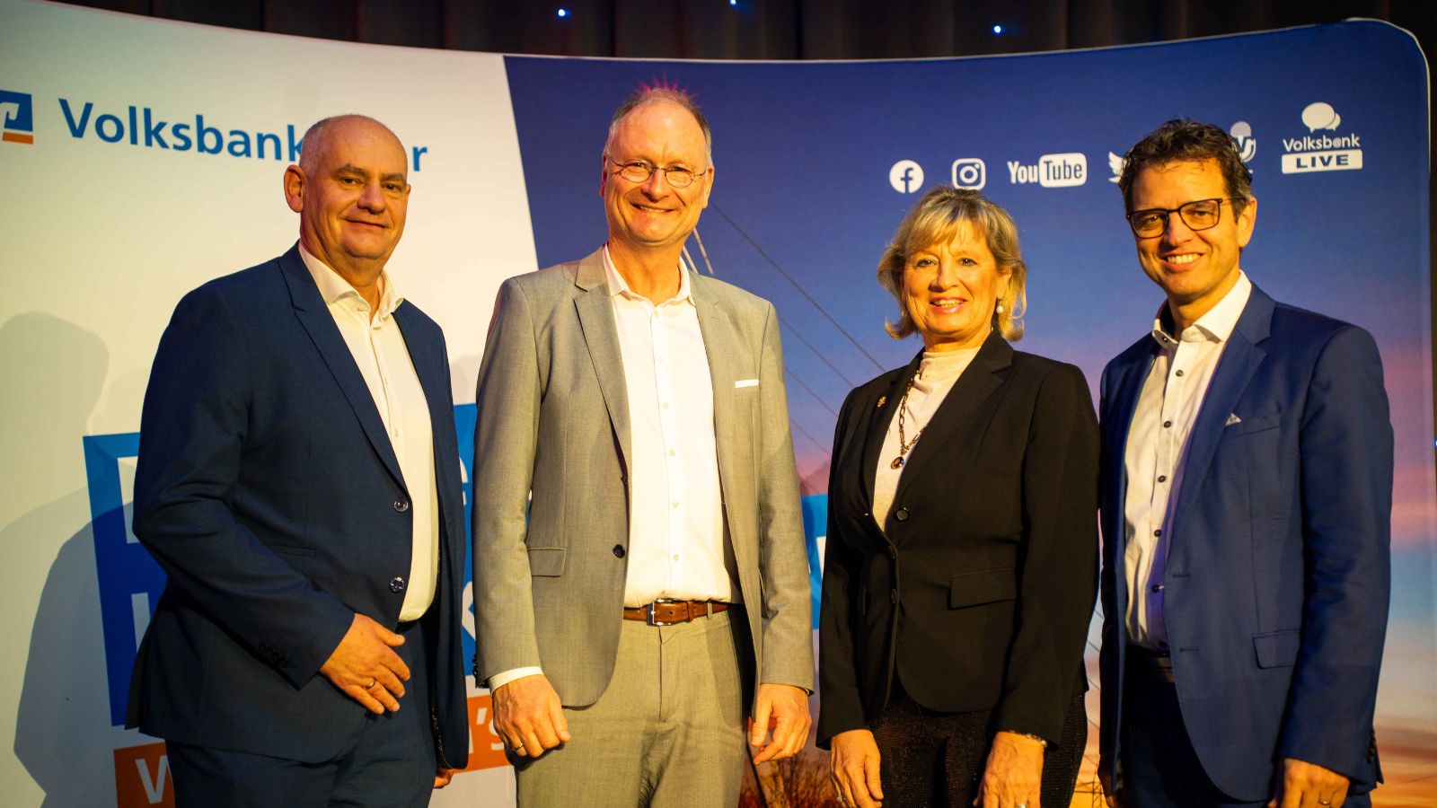 Klimaexperte Sven Plöger sprach am 19.12.2024 vor rund 400 Gästen bei der Jahresabschlussveranstaltung der Volksbank Lahr